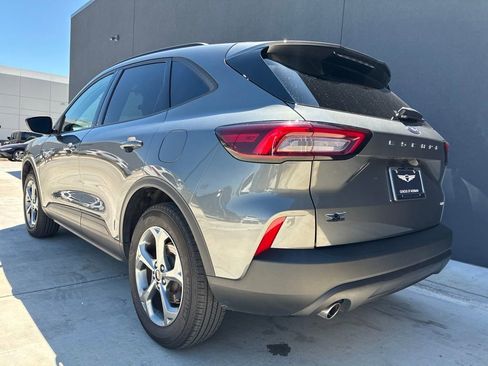 Used 2025 Ford Escape ST-Line AWD/4WD image 6