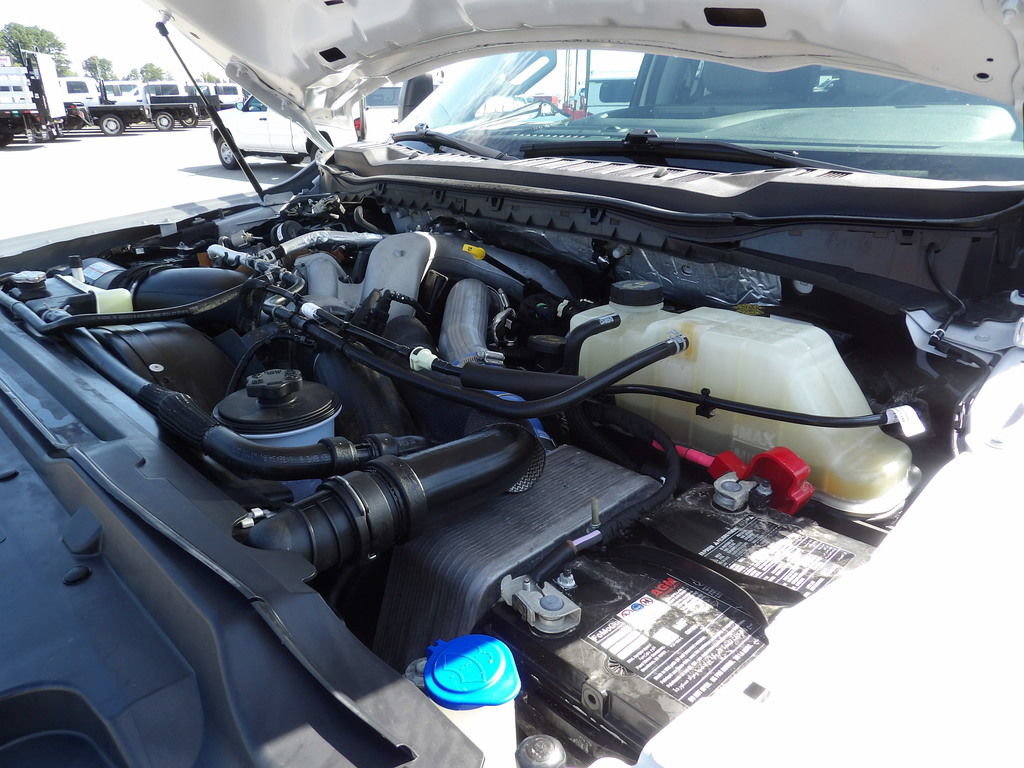 Used 2025 Ford F550 4x4 Crew Cab image 48