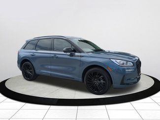 Used 2023 Lincoln Corsair Reserve w/ Equipment Group 201A FWD video 1