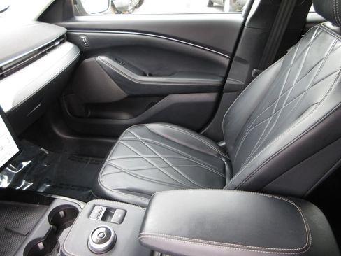 Certified 2023 Ford Mustang Mach-E Select RWD image 22