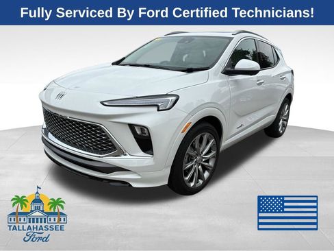 Used 2025 Buick Encore GX Avenir w/ Avenir Technology Package FWD image 1