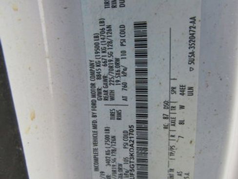 Used 2019 Ford F550 2WD Regular Cab Super Duty image 31