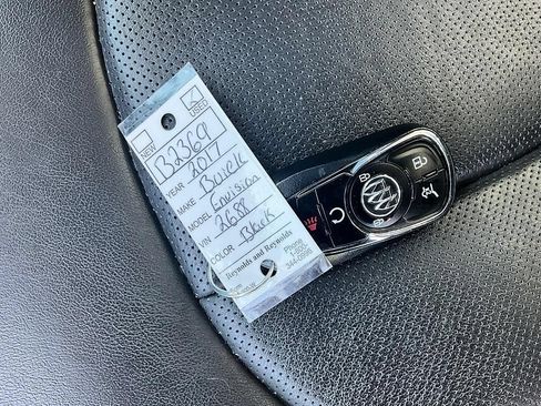 Used 2017 Buick Envision Essence AWD/4WD image 33