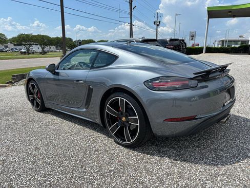 Used 2025 Porsche 718 Cayman S w/ Premium Package RWD image 4