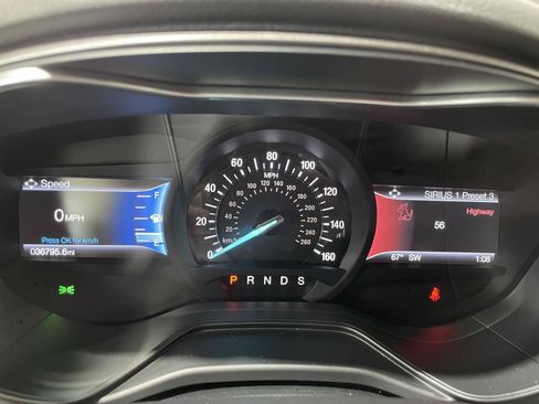 Used 2020 Ford Fusion SE AWD/4WD image 3