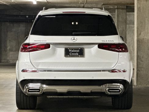 New 2026 Mercedes-Benz Maybach GLS 600 4MATIC image 9