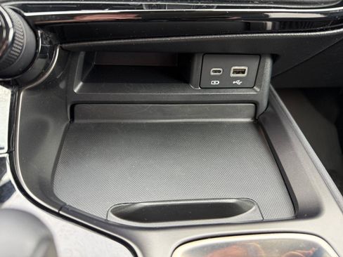 Used 2025 Lexus NX 250 FWD w/ Accessory Package (2T) image 27