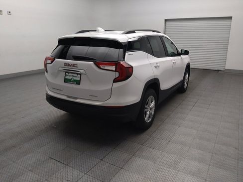 Used 2023 GMC Terrain SLE w/ Driver Convenience Package AWD/4WD image 9