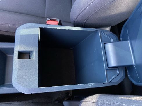 Used 2022 Ford Maverick XL image 39