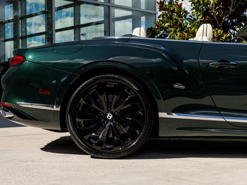 New 2026 Bentley Continental GTC image 4