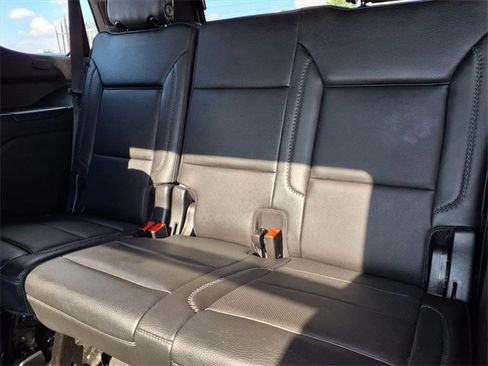 Used 2022 GMC Yukon Denali w/ Max Trailering Package image 11