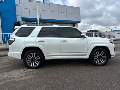 Used 2022 Toyota 4Runner Limited image 6