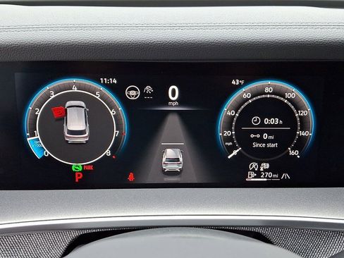 Used 2025 Volkswagen Tiguan S image 22