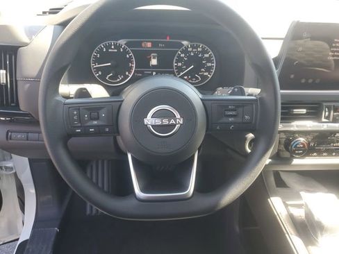 New 2026 Nissan Pathfinder S image 12