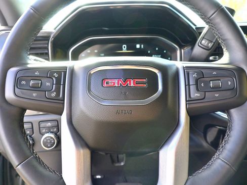 Certified 2023 GMC Sierra 1500 Elevation image 27
