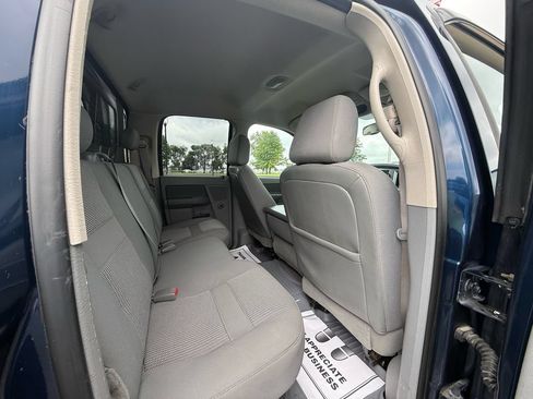 Used 2009 Dodge Ram 2500 Truck SLT w/ Popular Equipment Group AWD/4WD image 11