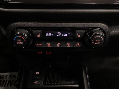 Certified 2024 Nissan Kicks SR w/ SR Premium Package FWD image 23