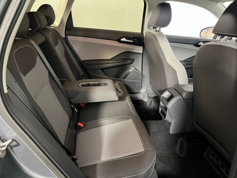 Used 2024 Volkswagen Taos S image 28