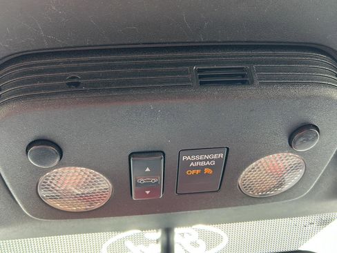 Used 2020 Ford Mustang Premium image 21