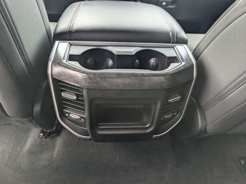Used 2020 RAM 1500 Big Horn AWD/4WD image 18