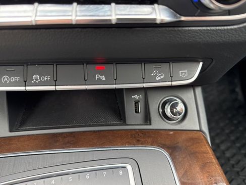 Used 2020 Audi Q5 2.0T Premium Plus w/ Premium Plus Package image 42
