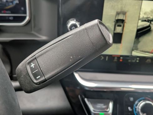 Certified 2024 GMC Sierra 2500 Denali Ultimate image 30