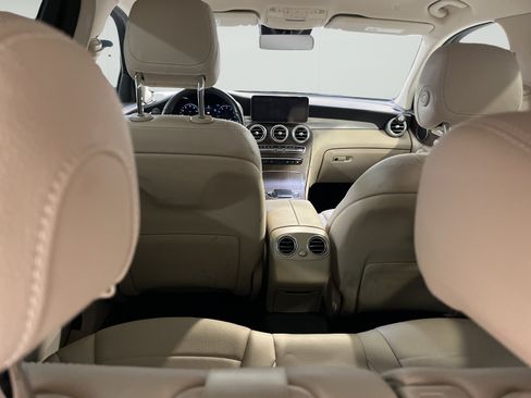 Used 2022 Mercedes-Benz GLC 300 4MATIC image 18