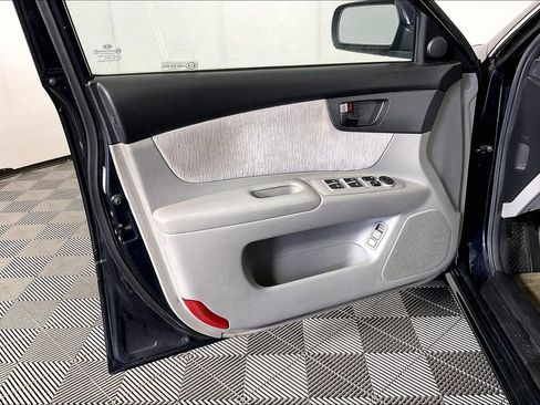 Used 2009 Kia Optima LX image 23