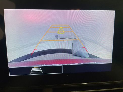 Used 2024 Chevrolet Trax LS w/ Driver Confidence Package image 4