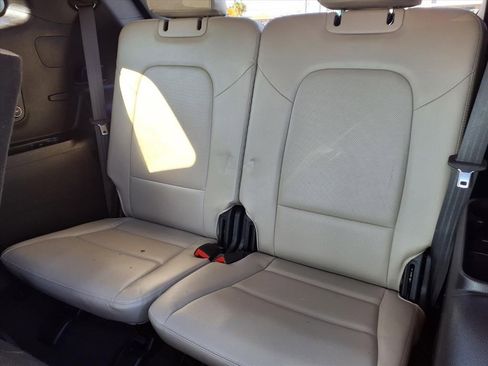 Used 2017 Hyundai Santa Fe SE w/ SE Premium Package 02 image 10