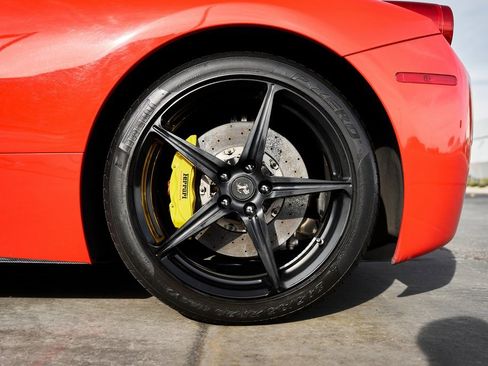 Used 2012 Ferrari 458 Italia Coupe image 25