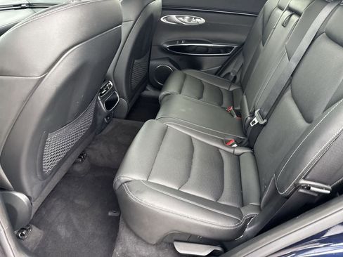 Used 2025 Genesis GV70 2.5T image 14