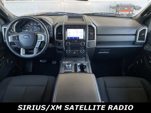 Used 2021 Ford Expedition XLT image 4