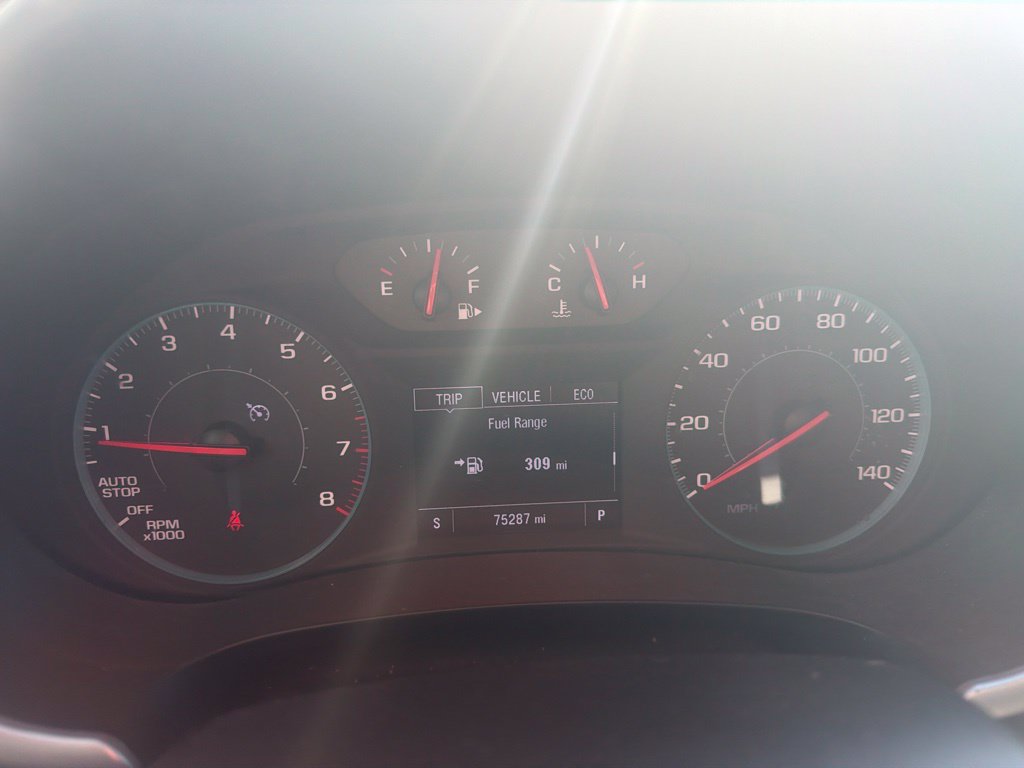 Used 2022 Chevrolet Malibu LT FWD image 16