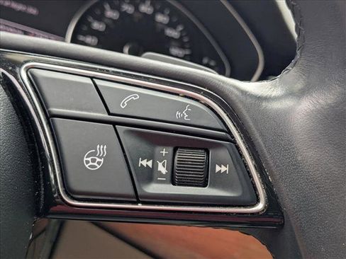 Used 2022 Audi A4 2.0T Premium AWD/4WD image 12