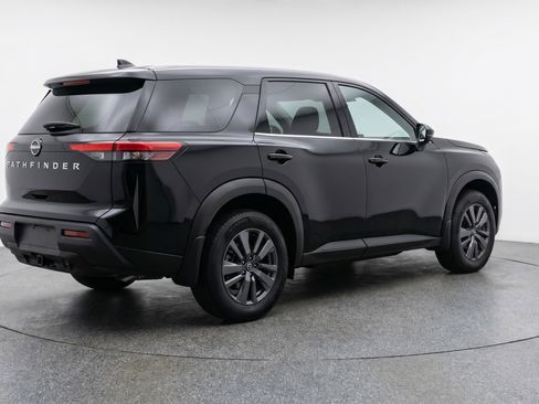 Used 2025 Nissan Pathfinder SV FWD image 9