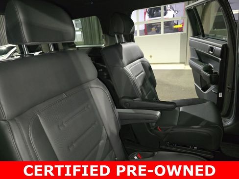 Used 2025 Hyundai Santa Fe Calligraphy AWD/4WD image 11