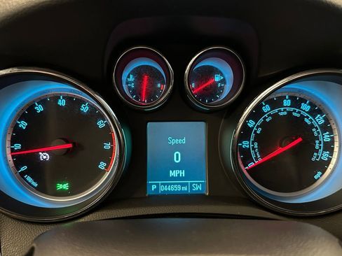 Used 2015 Buick Encore FWD image 10