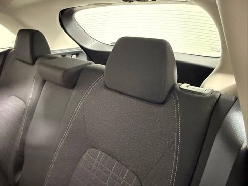 Used 2023 Honda HR-V LX image 37