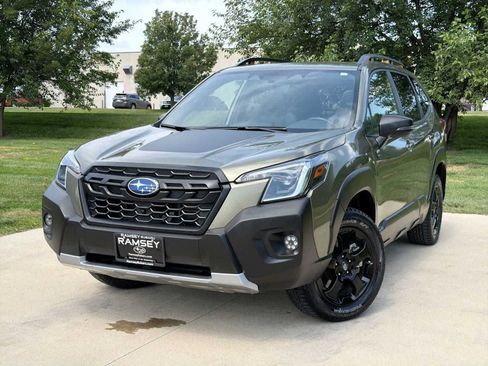Certified 2025 Subaru Forester Wilderness w/ Wilderness Package AWD/4WD image 2