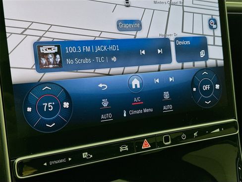 Used 2021 Mercedes-Benz S 580 4MATIC Sedan w/ AMG Line image 17