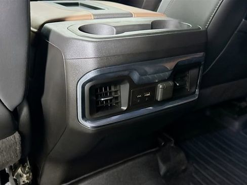 Used 2022 Chevrolet Silverado 3500 High Country image 30
