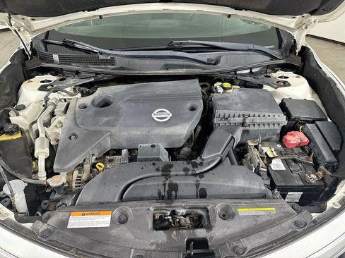 Used 2014 Nissan Altima 2.5 SV w/ Convenience Package FWD image 31