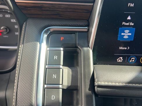 Used 2021 Chevrolet Suburban Premier w/ Premium Package AWD/4WD image 36