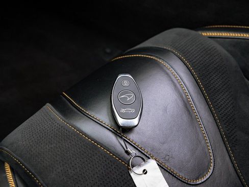 Used 2019 McLaren 720S Performance image 13