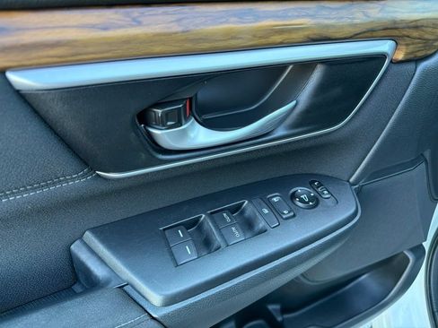 Used 2018 Honda CR-V EX image 20