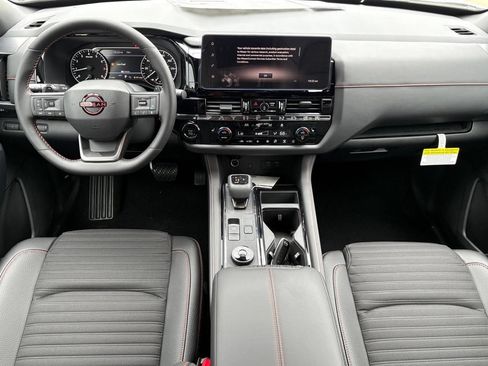 New 2026 Nissan Pathfinder Rock Creek w/ Rock Creek Premium Package AWD/4WD image 10