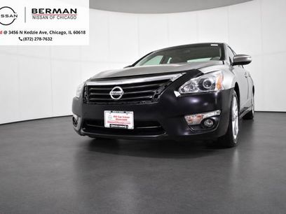 Used 2015 Nissan Altima 2.5 SV w/ Convenience Package