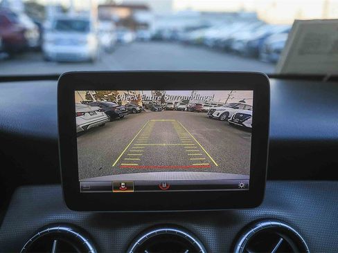 Used 2019 Mercedes-Benz CLA 250 image 21