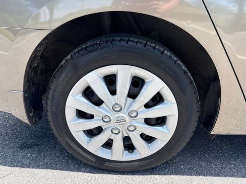 Used 2015 Nissan Sentra SV w/ Cold Weather Package FWD image 30